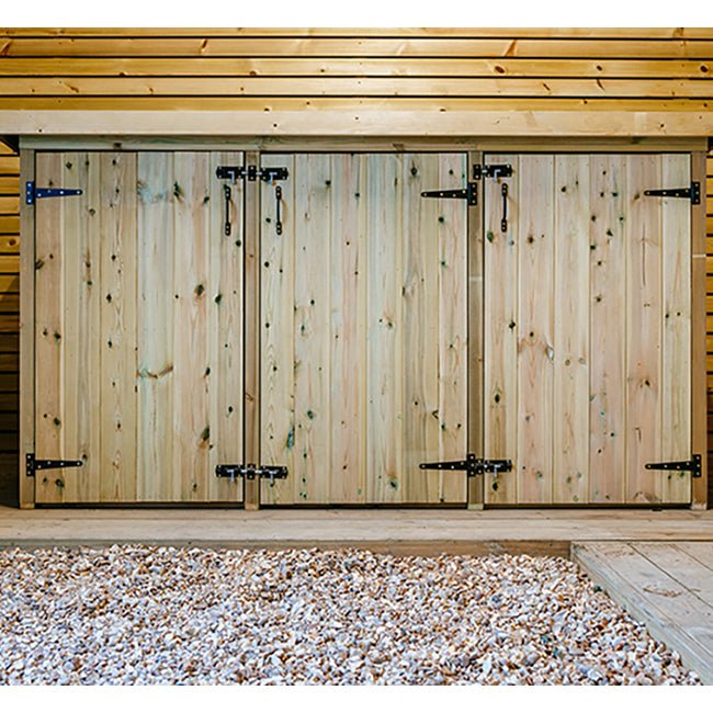 Gisburn Garden Store - Yellow Shield